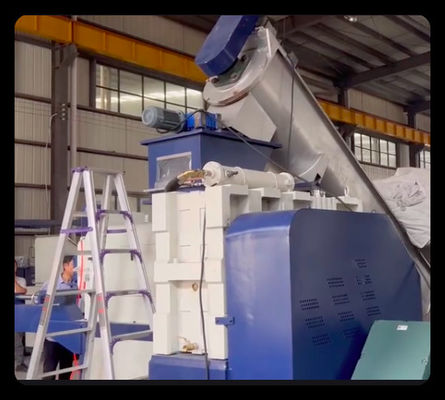 1000kg/hrs Máy sấy nhựa Ce Máy ép nhựa 90kw - 350kw